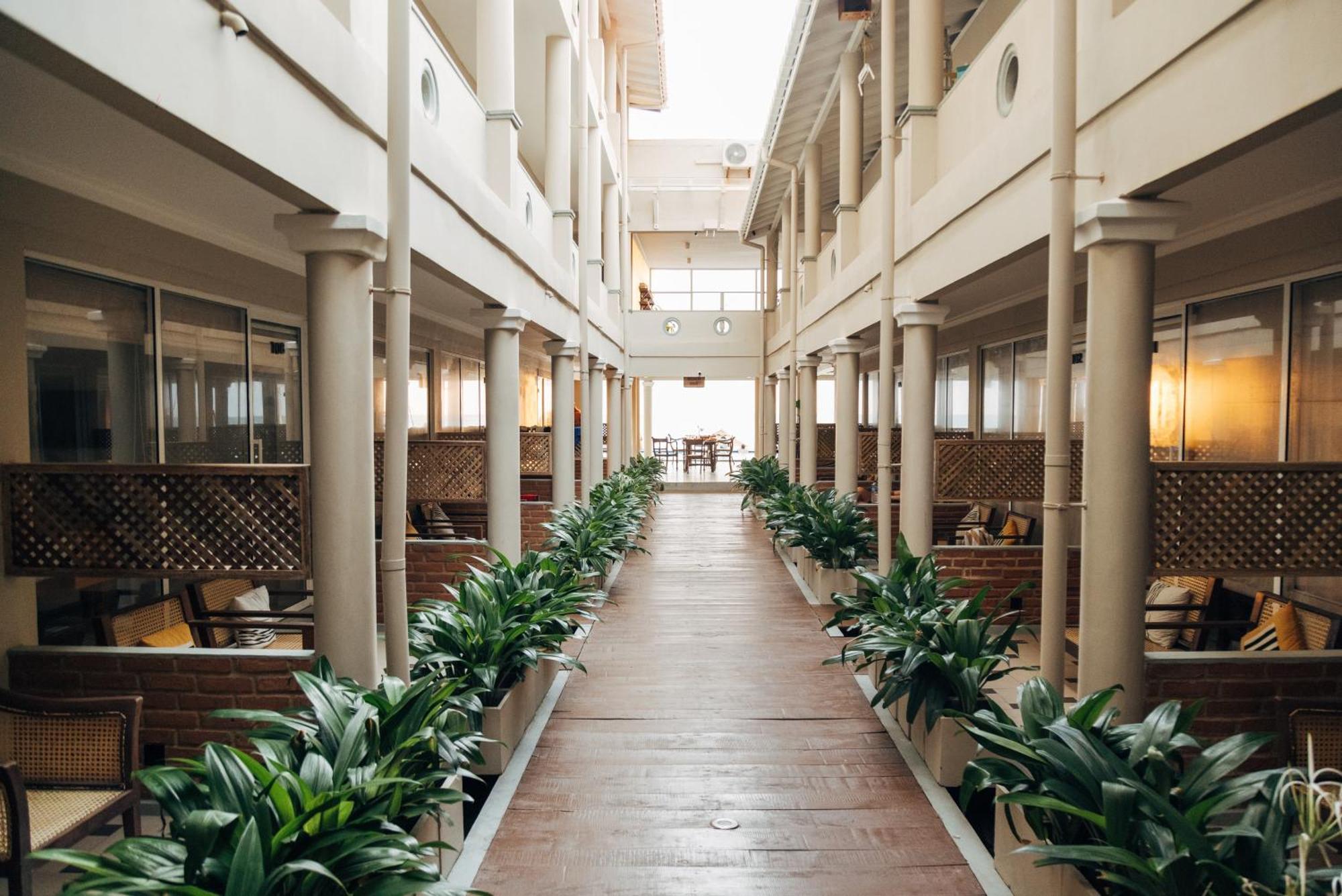 Neevana Hotel Hikkaduwa Zewnętrze zdjęcie